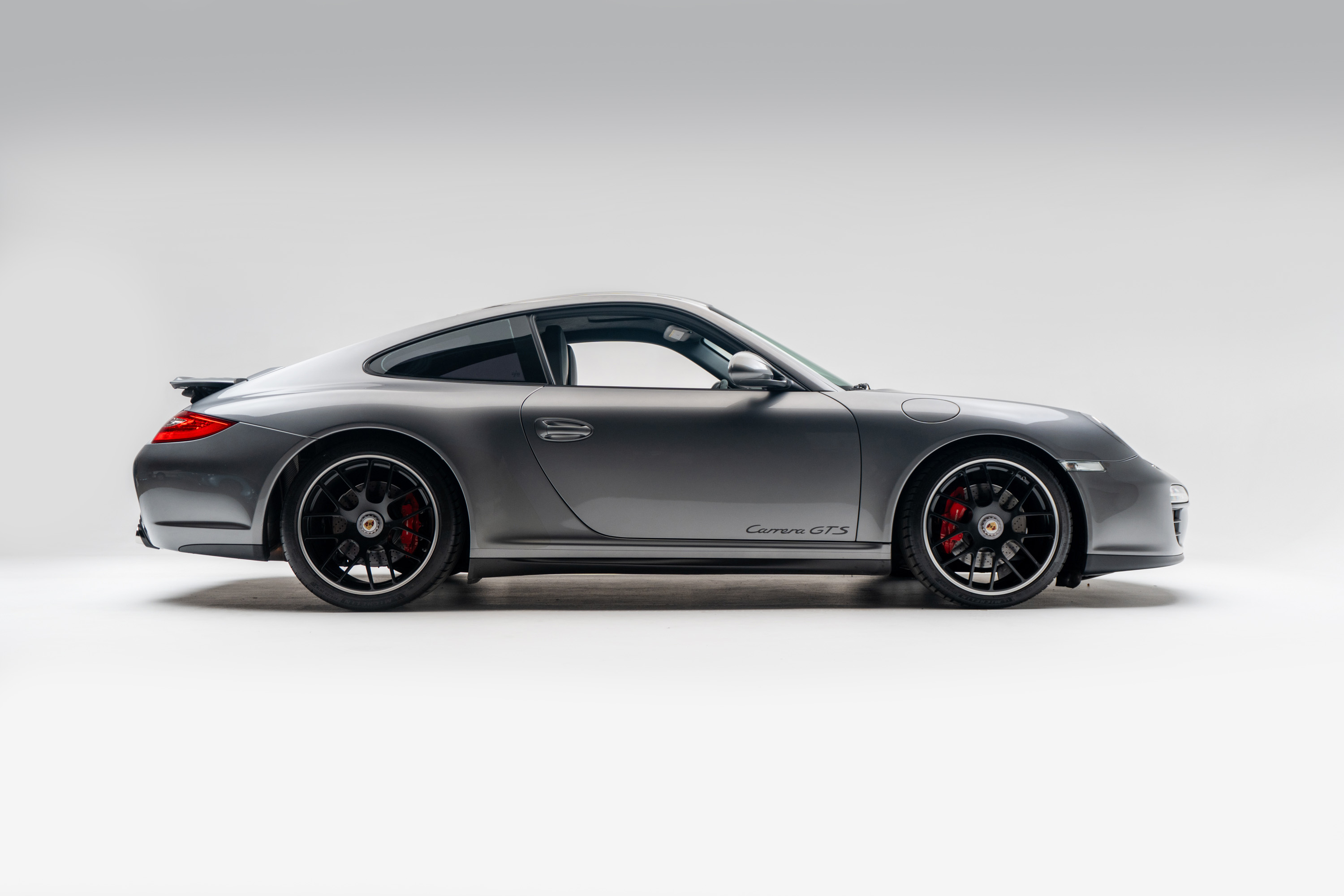 Selling a Porsche on Pcarmarket by Heritage Gruppe